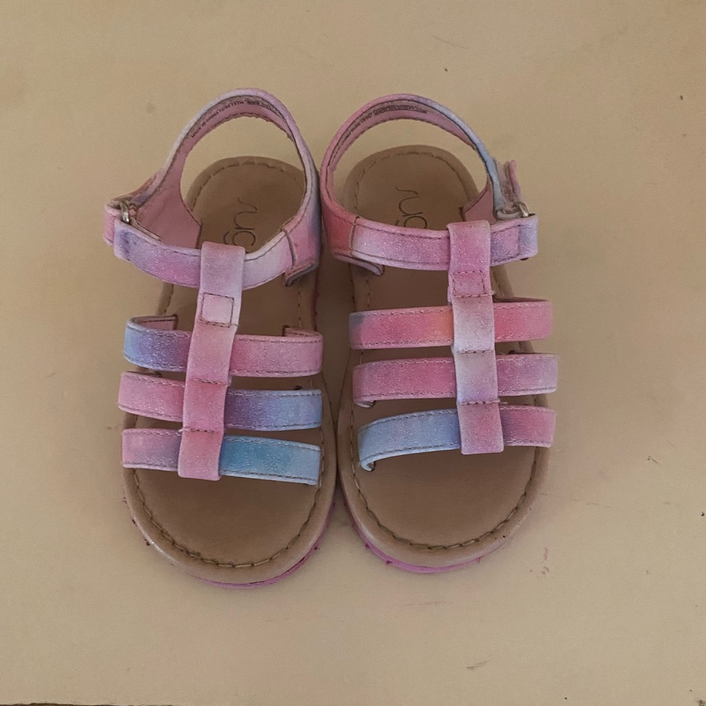 Girl sandals